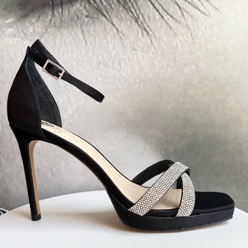 🌸VINCE CAMUTO🌸 Kalvira Black Sandal Size: 10M - Picture 7 of 12
